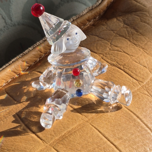 Swarovski Crystal Clown Figurine with Red Accents - Picture 1 of 6